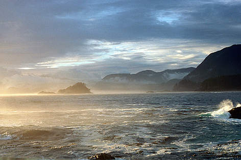 Pacific Ocean coastline, Moresby Island, B.C.
© Kevin McNamee / WWF-Canada rel=