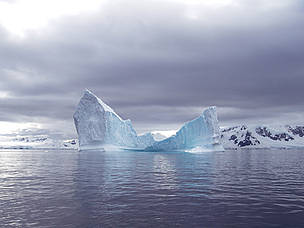 2009 Photo Contest - Iceberg
© Donna Castledine / WWF-Canada
© Donna Castledine / WWF-Canada